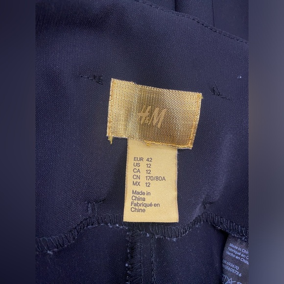 H&M Ultra High Rise Paper Bag Pants Size 12 - Picture 7 of 8